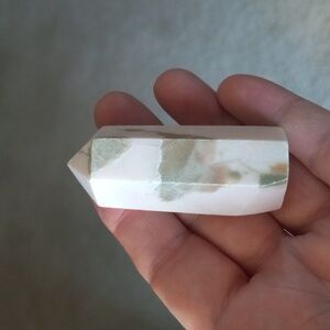 Pink Jade Crystal Tower